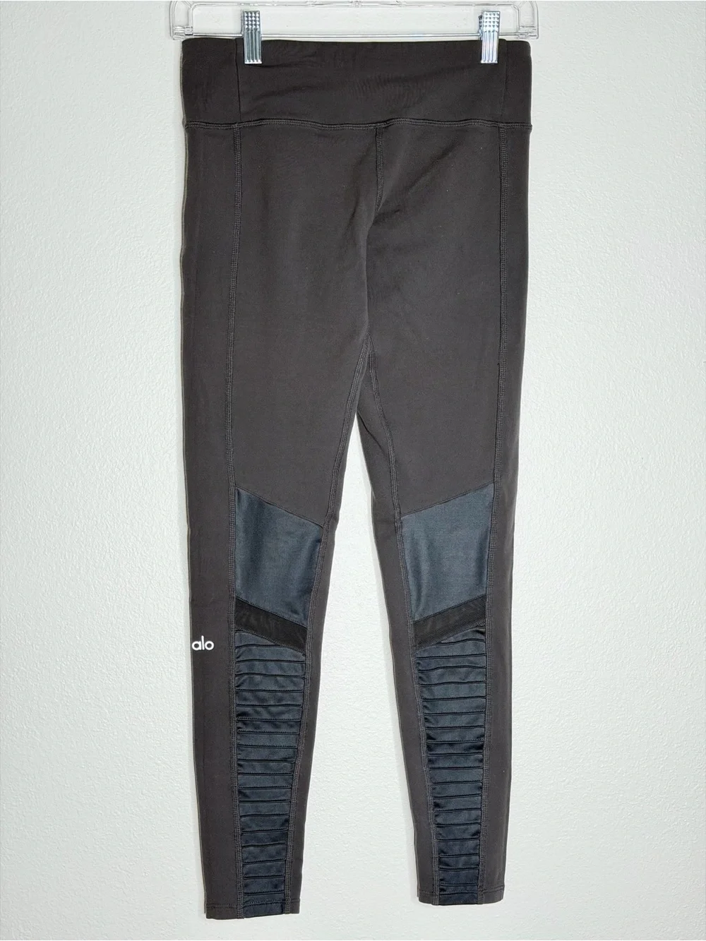 ALO Yoga Moto Leggings Tights Graphite Gray Mesh Panel Size S
